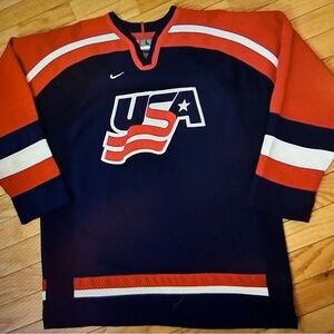 Vintage NIKE Team USA Hockey Olympic Games 2002 Jersey Youth Size M Auth NHL